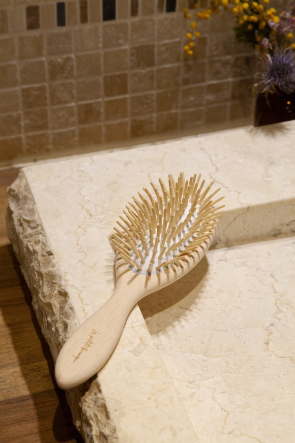 Brosse à cheveux picots bois